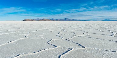 F2016___13439 Salar d'Uyuni, désert de sel de 10500km2, à 3700m d'altitude, fin d'après midi