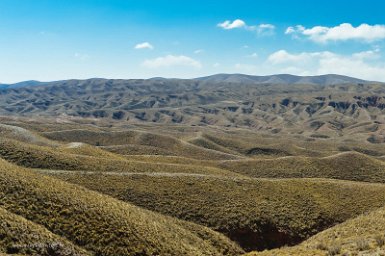 F2016___12573 Route de Tupiza à San Pablo de Lipez, avant l'embranchement de Viluyo