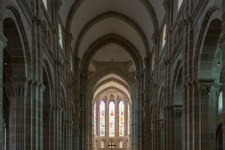 20210726__00152-24 Cathédrale d'Autun: nef