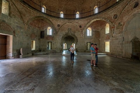 20220515__00167-36 Chateau de Rabati à Akhaltsikhé, intérieur de la mosquée Haji Ahmed Pacha ou mosquée Akhmedie