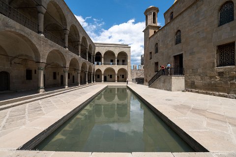 20220515__00167-43 Chateau de Rabati à Akhaltsikhé, La madressa, ou medersa, école coranique. Akhaltsikhé est un lieu de tolérance qui rassemble églises catholiques et orthodoxes,...