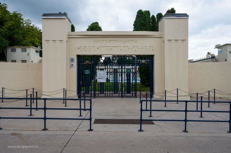 20210910__00390-41 Cité des électriciens: entrée de la piscine