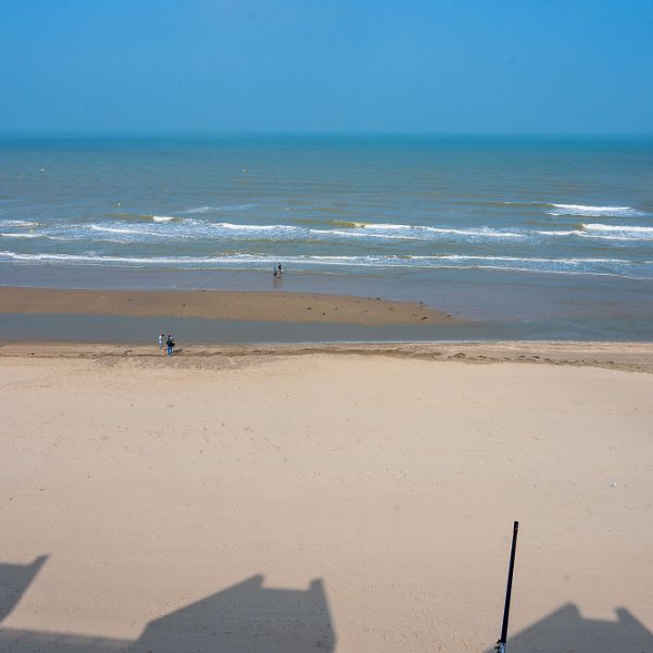 La Côte d'Opale de Bray-Dunes à Berk Une grosse centaine de kilomètres de côtes, face à l'Angleterre. Quelques villes, Dunkerque, Calais, Boulogne et...