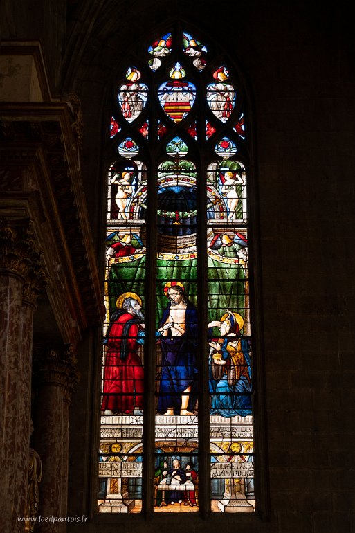 20200729__00447-83 Cathédrale Ste Marie : chapelle Notre Dame, vitraux achevés en 1513: au centre Thomas, le Christ et Marie Madeleine
