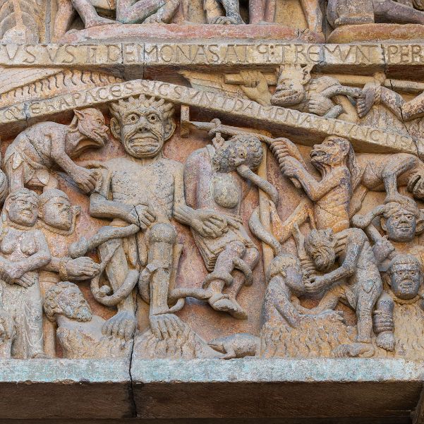 Conques et son abbatiale Au VIIIe s, le moine Dadon fonde ici un petit monastère bénédictin. Le succès viendra au IXe lors du transfert furtif...