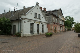 20180624__00328-33 Kuldiga, rue de Liepaja. rue piétonne au coeur de la vieille ville