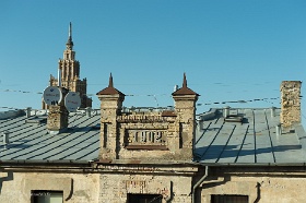 20180619__00257-2 Vue arrière de l'appartement de la rue Krasta