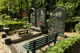 20180623__00392-40 Rue Aizsaules, Raina Kapi (cimetière Rainis)