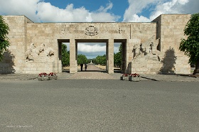 20180623__00392-7 Rue Varonu, cimetières des frères de Riga (Bralu Kapi), créé entre 1920 et 1936 pour les soldats morts durant la première guerre mondiale ou la guerre...