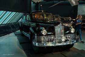 20180622__00735-46 Musée automobile de Riga, ZIS-115 (Zavod Imeni Stalina, e qui signifie usine d'automobile Staline), 1949.Voiture préférée de Staline