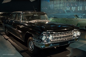 20180622__00735-48 Musée automobile de Riga, ZIL 111G, 1964 (zil est le nouveau nom de ZIS après la destalinisation)