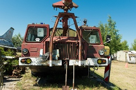 20180627__00348-101 Aéroport de Riga, musée de l'aviation de Riga, Aerodrome fire-fighting vehicle AA-60 (MAZ-7310), 1976