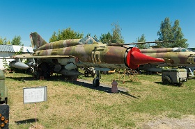 20180627__00348-130 Aéroport de Riga, musée de l'aviation de Riga, Tupolev Tu-22M1, 1971, bombardier moyen à géométrie variable