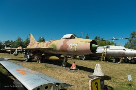 20180627__00348-140 Aéroport de Riga, musée de l'aviation de Riga, Sukhoi Su-7KBL, 1965, avion d'attaque au sol