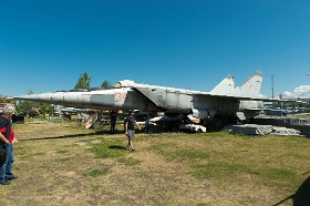 20180627__00348-93 Aéroport de Riga, musée de l'aviation de Riga, MIG-25RBS, 1972, avion de reconnaissance haute vitesse