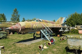 20180627__00348-96 Aéroport de Riga, musée de l'aviation de Riga, MIG-21ST, 1972, avion de combat multi-rôle