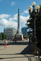 20180620__00257-76 Monument de la liberté (1935) en l'honneur des combattants de la guerre d'indépendance, avec en haut la statue de Milda l'équivalent de notre Marianne). voir...