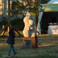 20180622__00735-593 Quai du 11 Novembre, statue à l'Europe, 2004