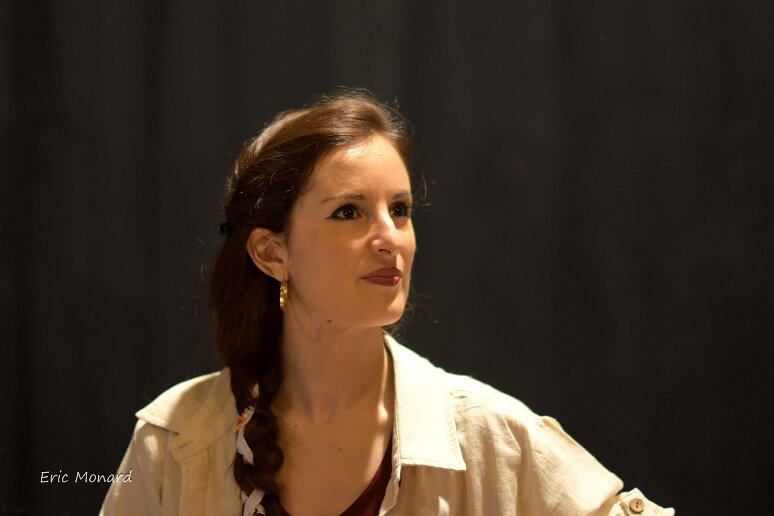 Compagnie Sohan 20260408 (15) Filage au Théâtre de l'Uchronie, avec Laurie Billotet, Malesa Rinaldi, Alicia Jacquet Carrillo. Mise en scène Laurie Billotet assistée de Emeline Descharles