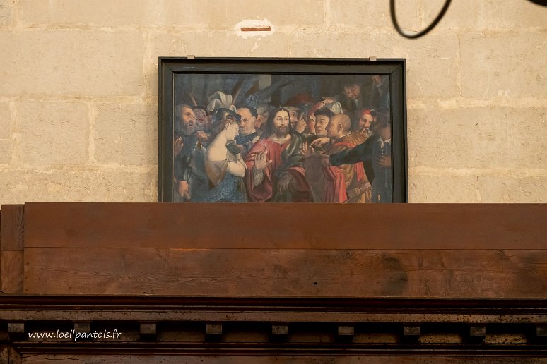20241116__18937 Cathédrale de St Claude; tableau le Christ et la femme adultère (soigneusement caché au dessus d'une porte latérale): copie d'un tableau de Lorenzo Lotto...