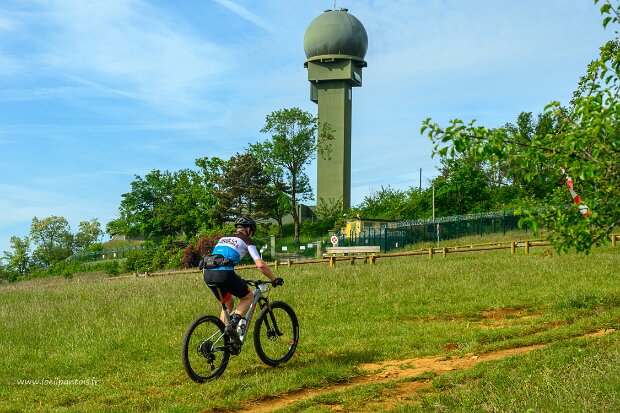 Circuit VTT Photos prises sur les pentes du Mont Thou et sur le sentier de la Madonne